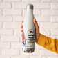 LWSC_LT_Windsurfing_Youth_Camp_WaterBottle_HoldingHand_AS_Mockup.png_15928024